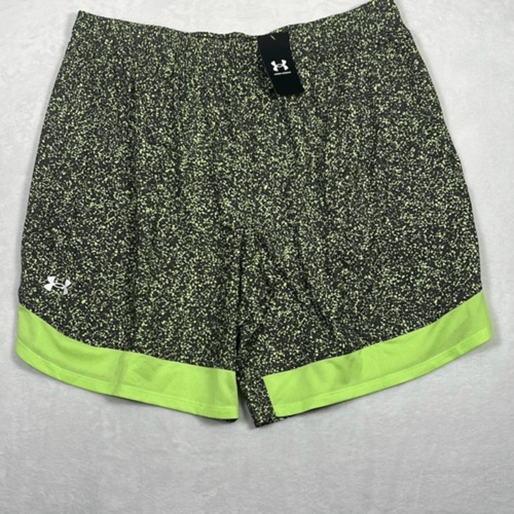 Under Armour Loose fit UA 9" Stretch Printed Training Shorts NWT Men's‎ 2XL
